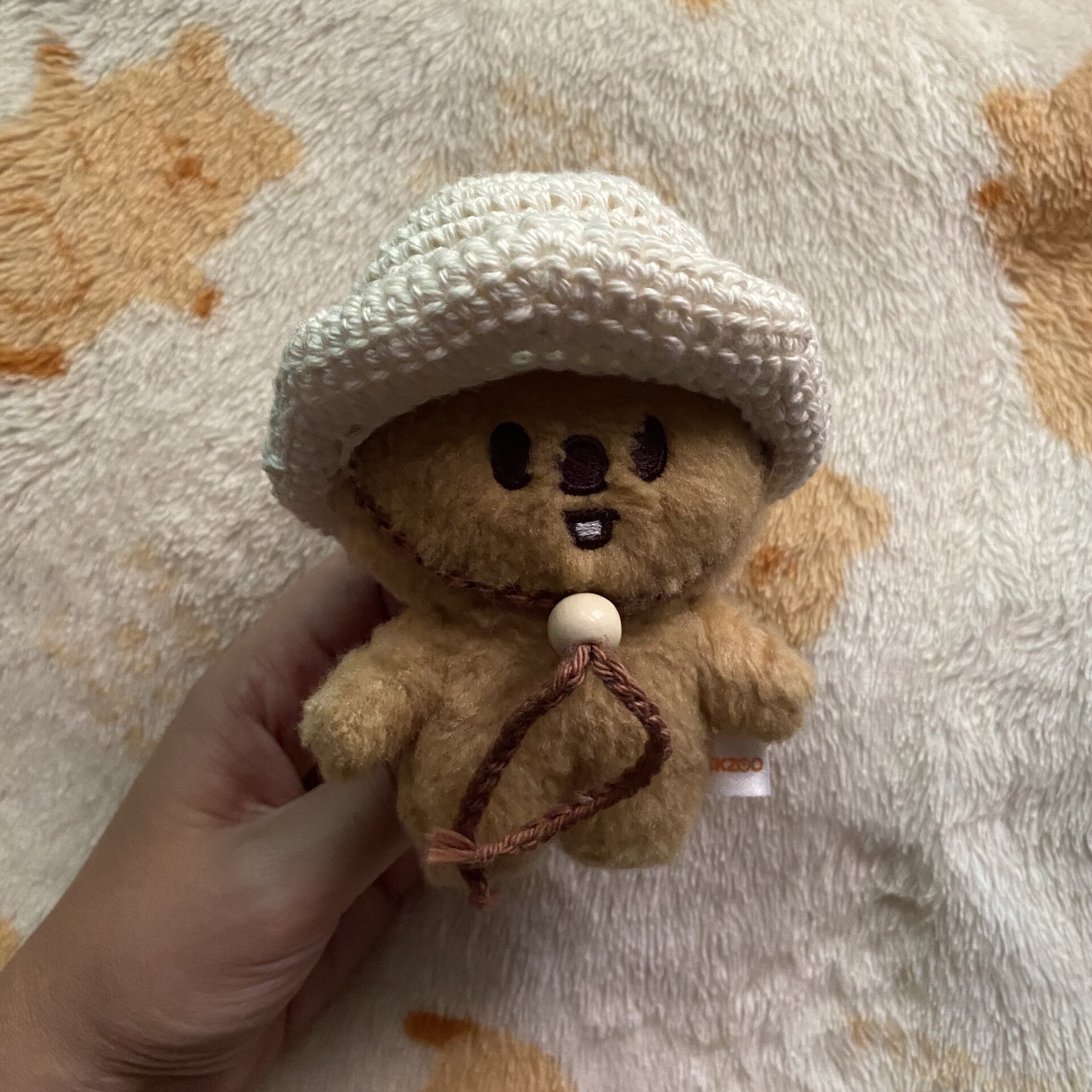 Gorrito BLEEP mv stray kids crochet KARMA - 1