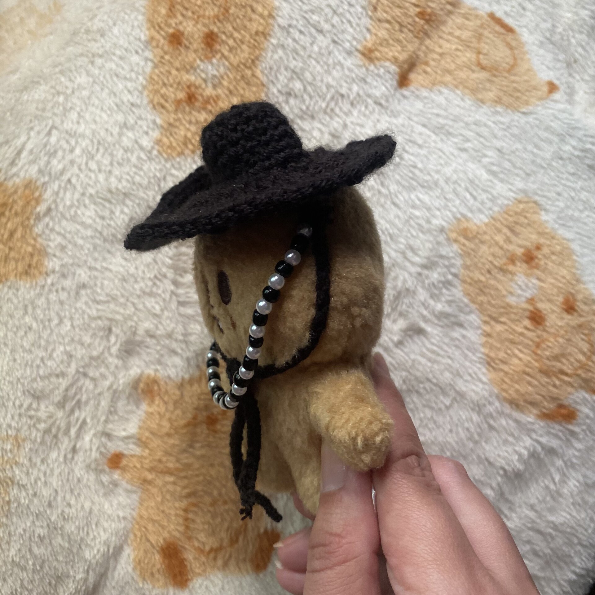 Gorrito tradicional coreano GAT (Saja Boys) stray kids crochet dominate tour - 2