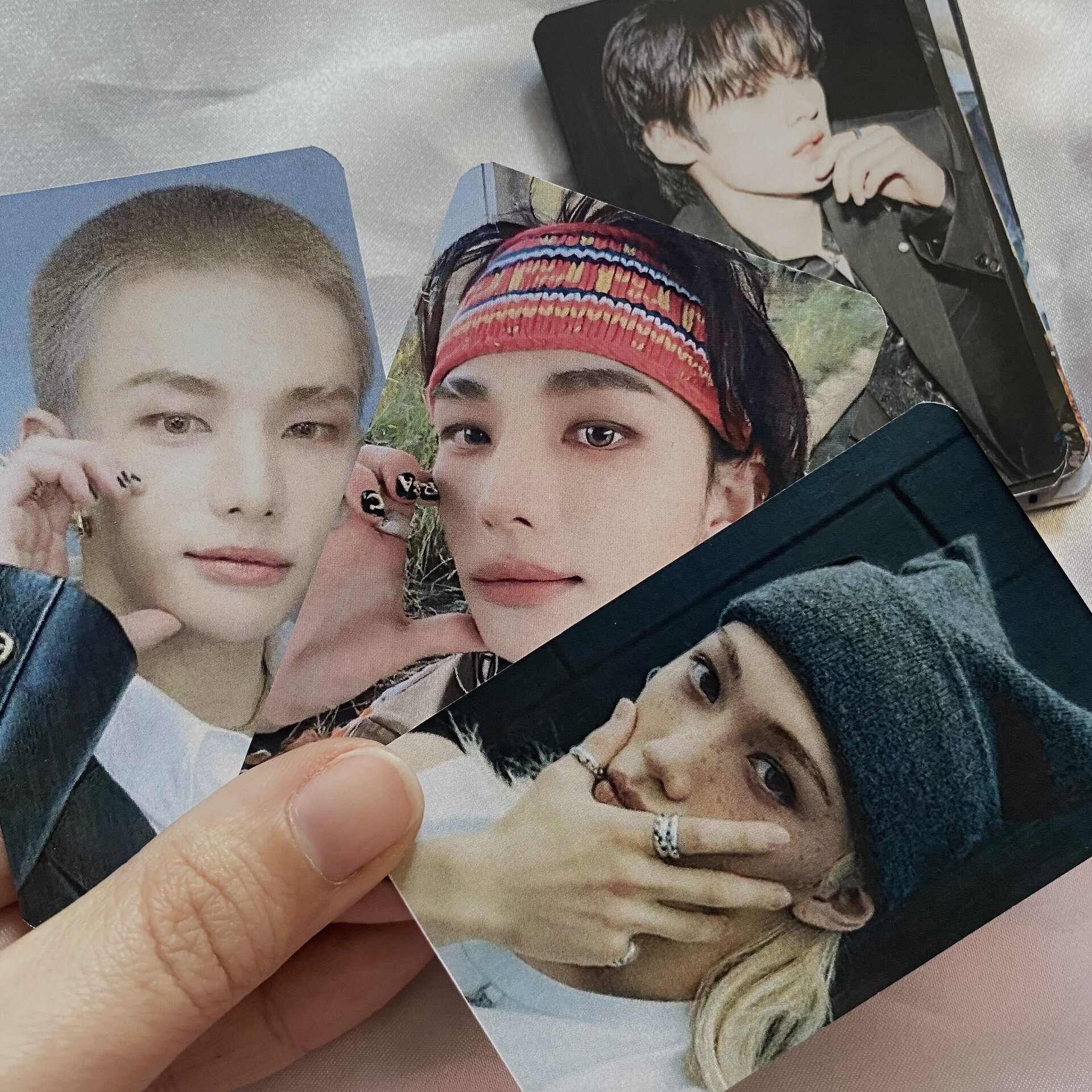 Bastidor punto de cruz cross stitch JINIRET SKZOO (Stray Kids, SKZ) - 2